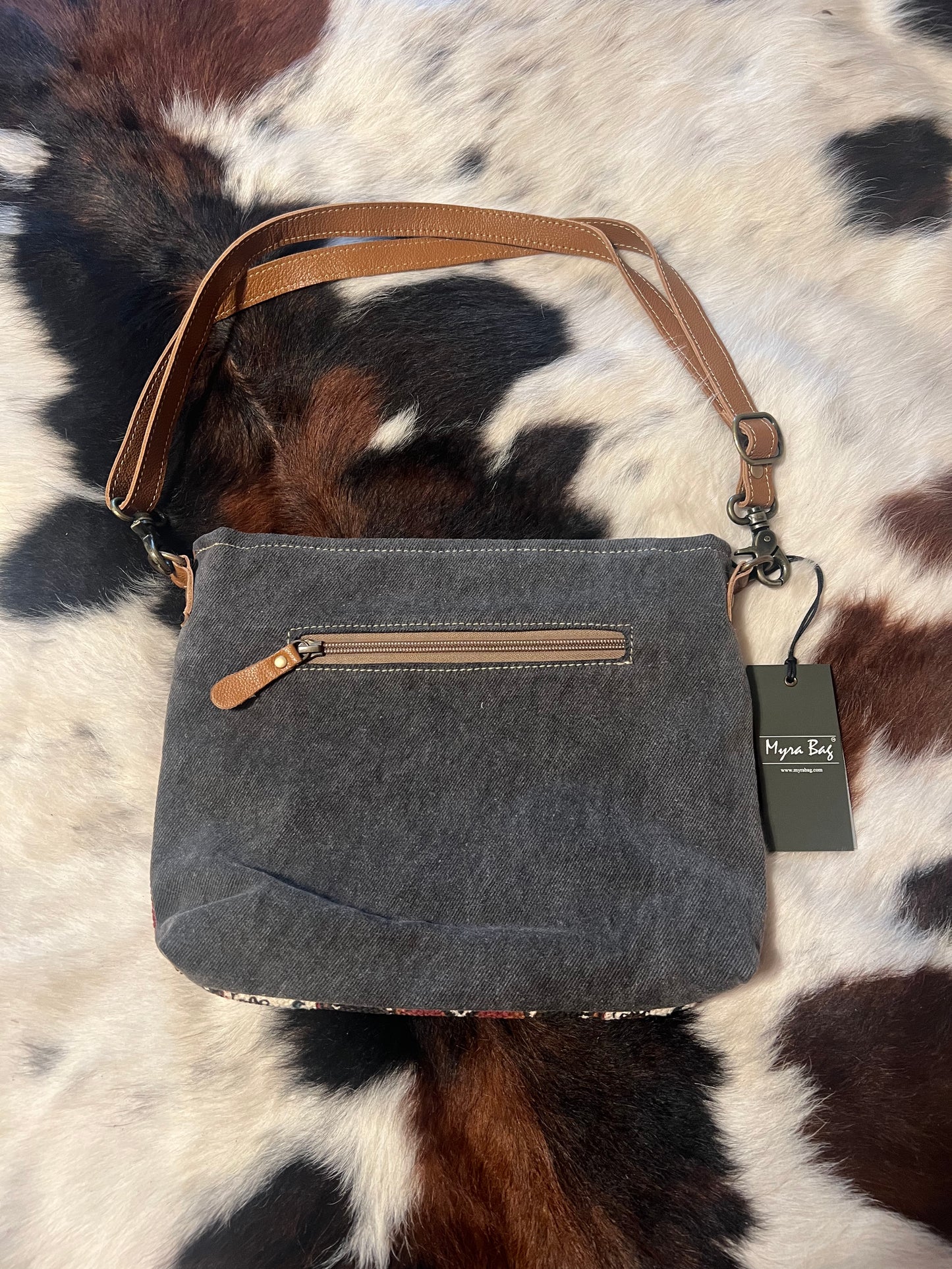 Myra Crossbody