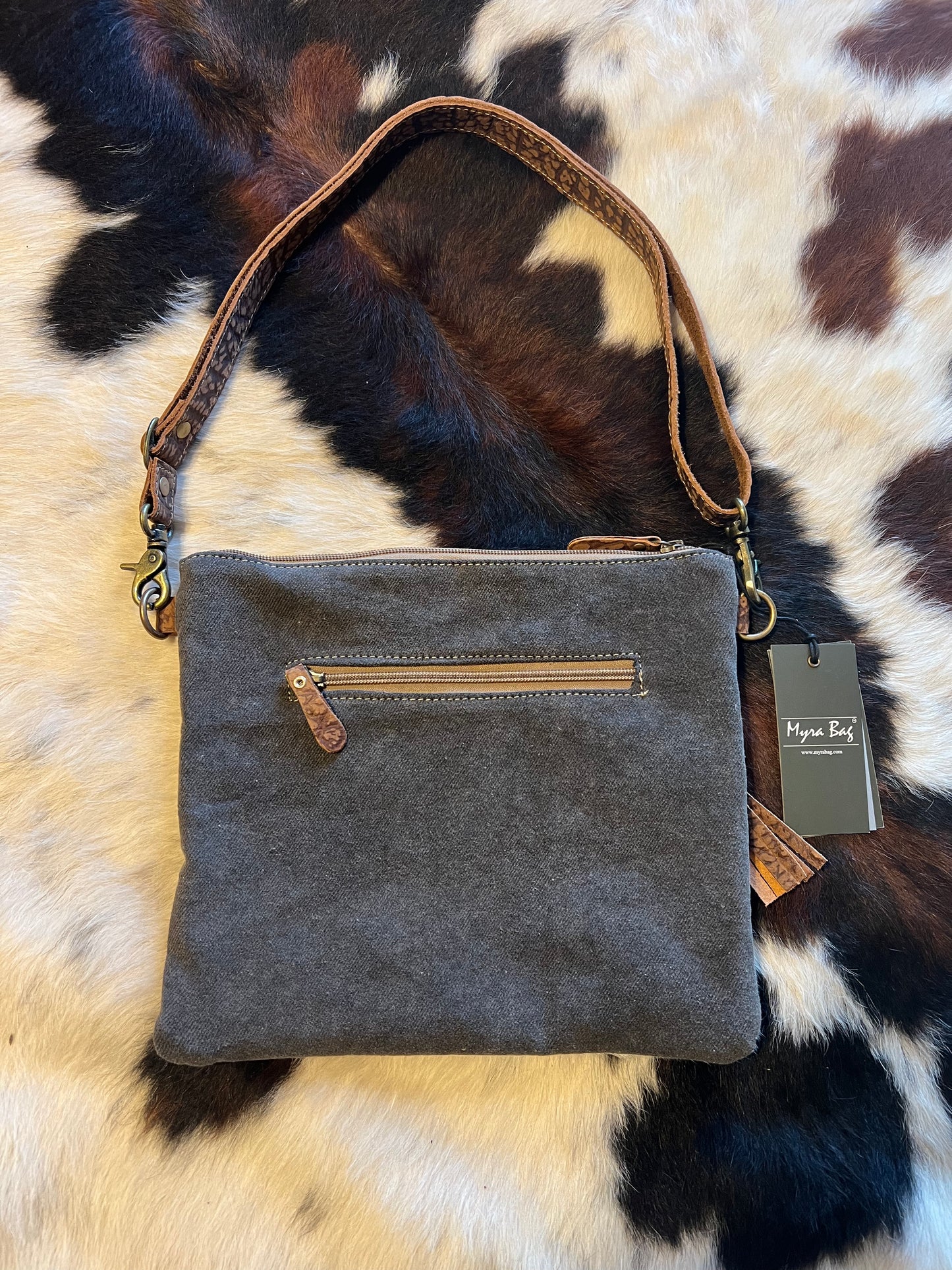 Myra Crossbody