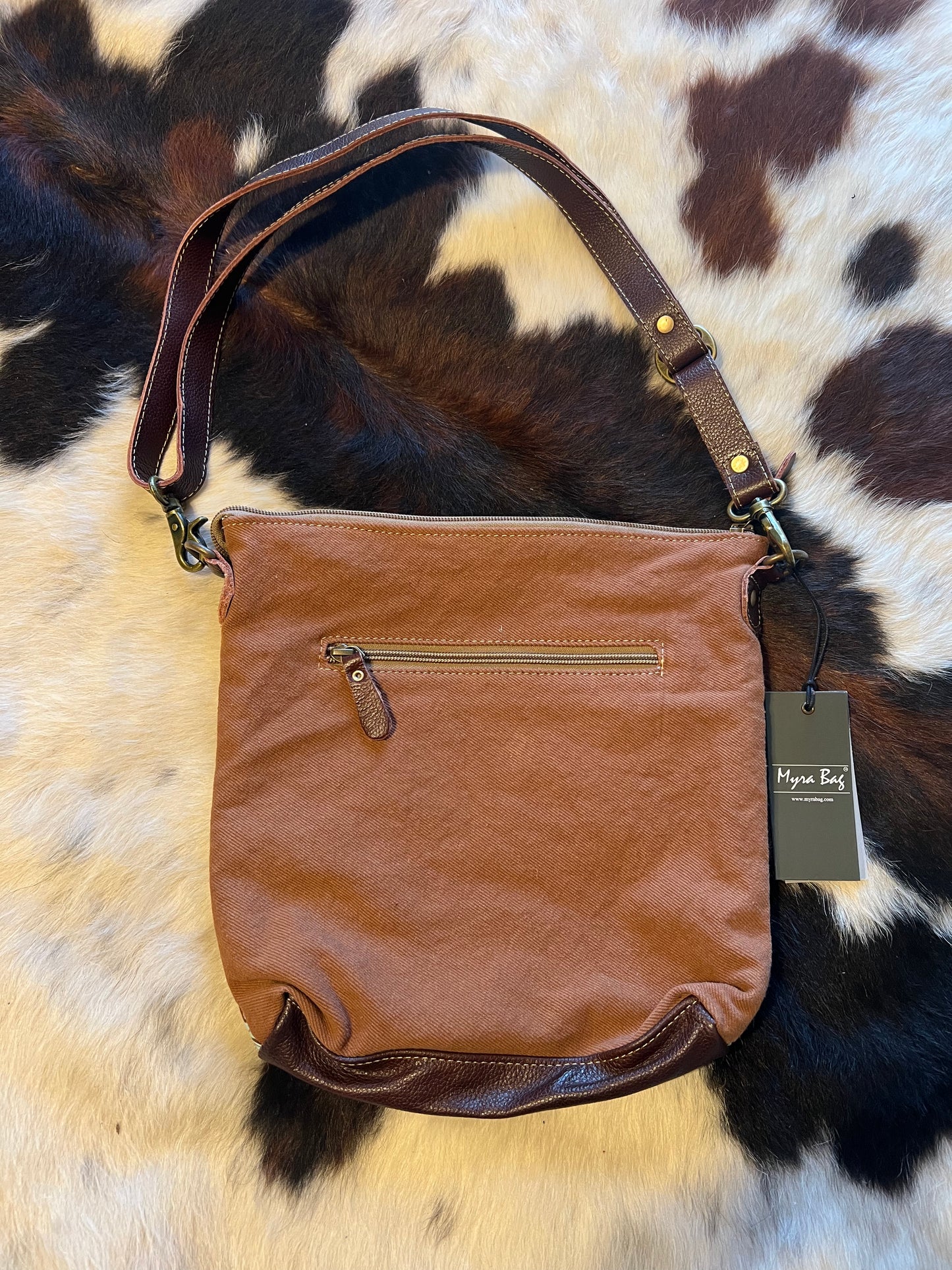 Myra Crossbody