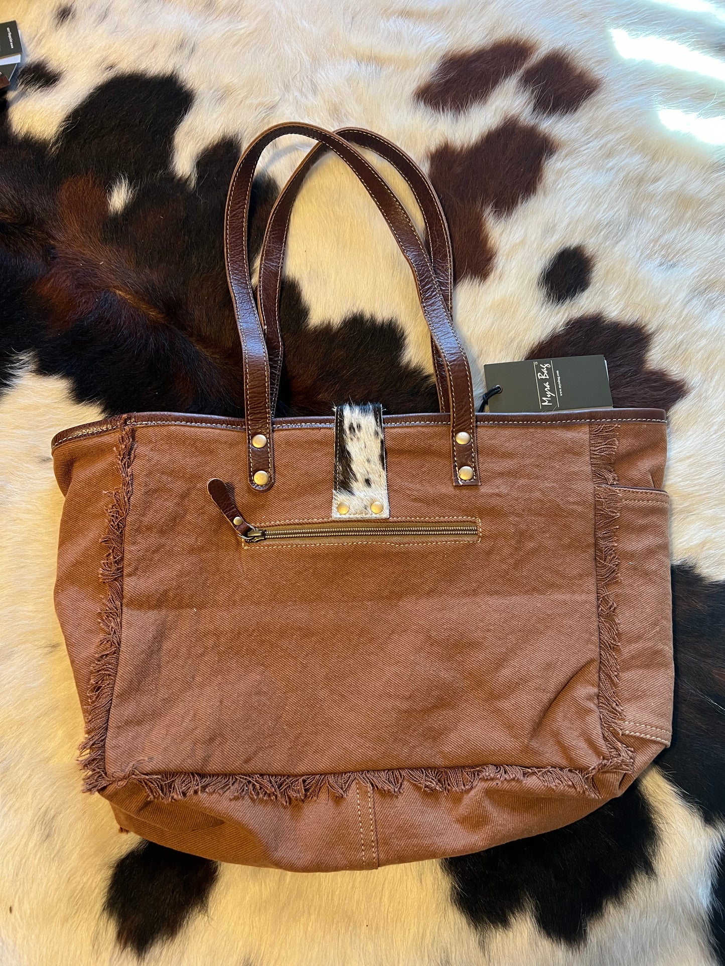 Myra Tote